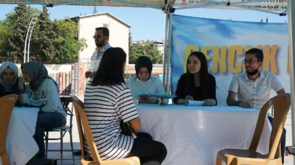 Yurt bulamayan öğrenciler otellere yerleştiriliyor